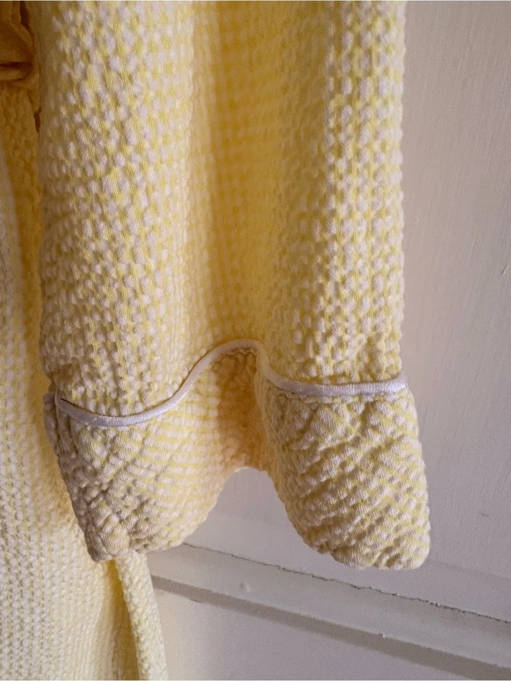 Vtg Lanz of Salzburg Robe Yellow Cotton Seersucker Lace Cottagecore Grannycore S